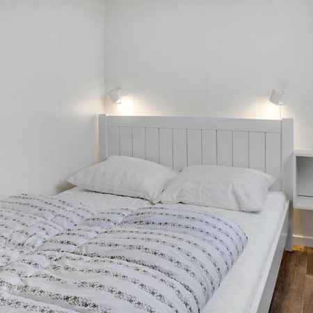 2 Bedroom Nice Apartment In Vaeggerlose Boto By Exterior photo